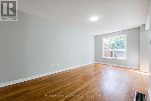 71 Sydenham Wells, Barrie (Georgian Drive), ON - Indoor Photo Showing Other Room