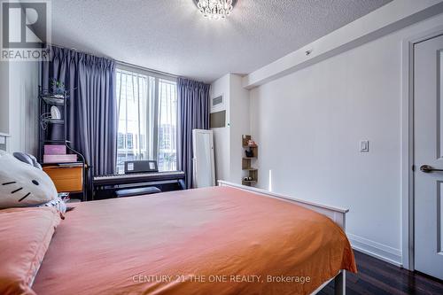 202 - 372 Highway 7 Road E, Richmond Hill, ON - Indoor Photo Showing Bedroom