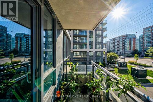 202 - 372 Highway 7 Road E, Richmond Hill, ON - Outdoor With Balcony