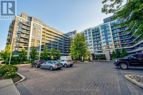 202 - 372 Highway 7 Road E, Richmond Hill, ON - Outdoor With Facade