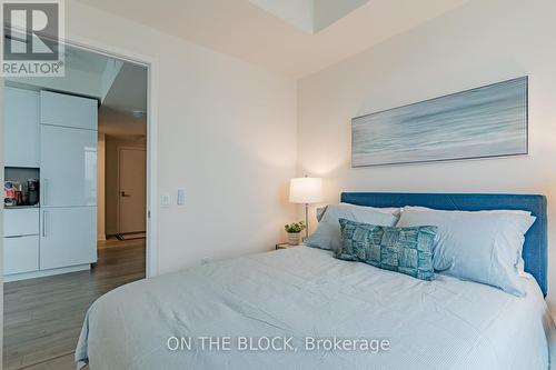 4007 - 28 Freeland St. Street, Toronto (Waterfront Communities), ON - Indoor Photo Showing Bedroom