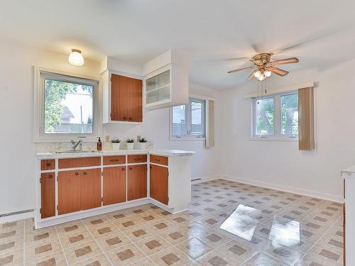 Kitchen - 12735 38E Avenue, Montréal (Rivière-Des-Prairies/Pointe-Aux-Trembles), QC - Indoor