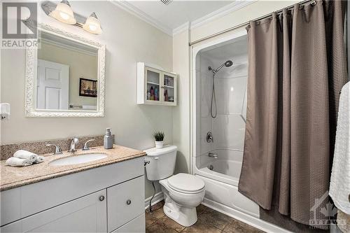 main bath - 1657 7Th Line Road, Carleton Place, ON - Indoor Photo Showing Bathroom