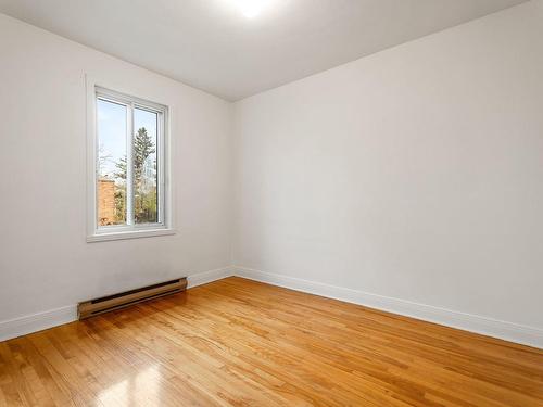 Bedroom - 4359  - 4361 Av. Walkley, Montréal (Côte-Des-Neiges/Notre-Dame-De-Grâce), QC 