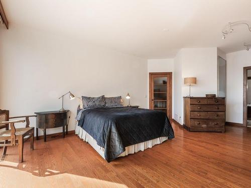 Master bedroom - 1470 Rue Des Alouettes, Saint-Bruno-De-Montarville, QC - Indoor Photo Showing Bedroom