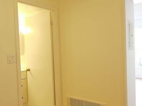 1145-5 Everson Dr, Toronto, ON - Indoor Photo Showing Other Room