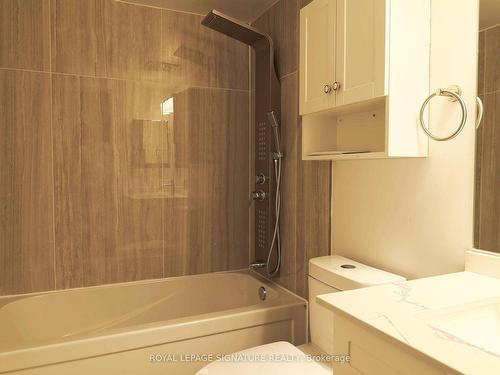 1145-5 Everson Dr, Toronto, ON - Indoor Photo Showing Bathroom