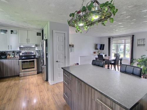 Cuisine - 922 Rue Carpentier, Amos, QC - Indoor Photo Showing Kitchen