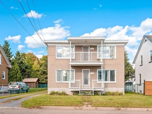 Frontage - 189  - 191 Rue St-Louis, Beaupré, QC - Outdoor With Facade