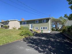 348 Poplar Drive  Cole Harbour, NS B2W 4K9