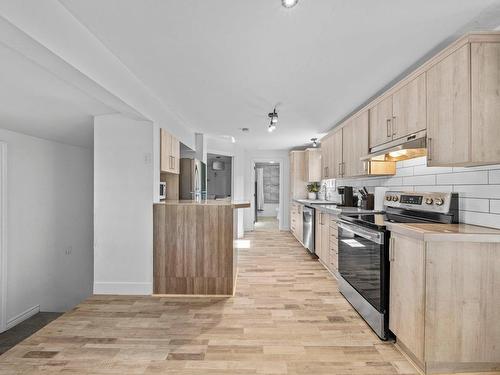 Kitchen - 90 Rue Jean, Drummondville, QC - Indoor Photo Showing Kitchen