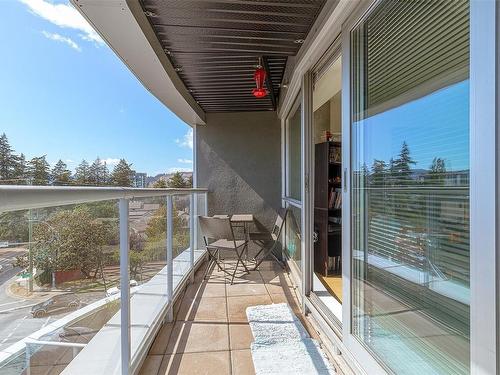 530-2745 Veterans Memorial St, Langford, BC - Outdoor With Balcony With Exterior