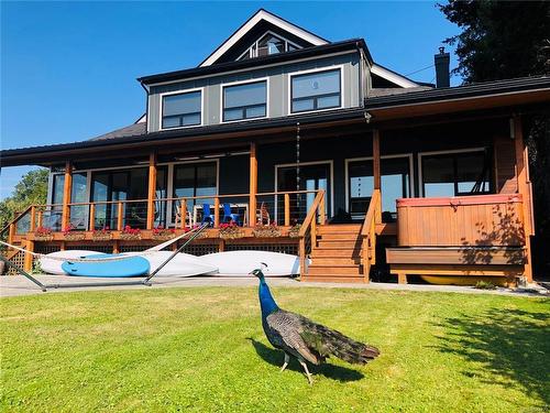 3905A Cadboro Bay Rd, Saanich, BC 