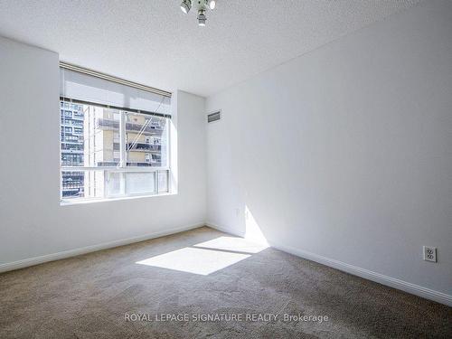 511-188 Redpath Ave, Toronto, ON - Indoor Photo Showing Other Room