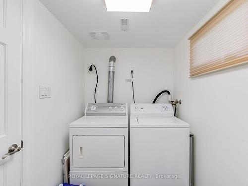 809 Annes St, Whitby, ON - Indoor Photo Showing Laundry Room