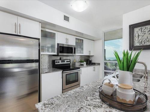 1102-2230 Lake Shore Blvd W, Toronto, ON - Indoor Photo Showing Kitchen With Stainless Steel Kitchen