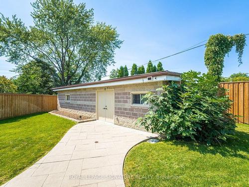 762 Vermouth Ave, Mississauga, ON - Outdoor