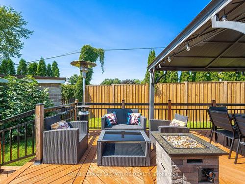 762 Vermouth Ave, Mississauga, ON - Outdoor With Deck Patio Veranda With Exterior