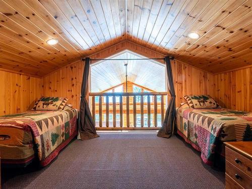 880 Cedar Point Road, Waldof, ON 