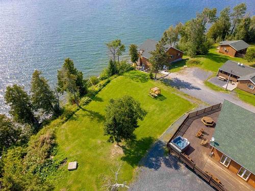 880 Cedar Point Road, Waldof, ON 