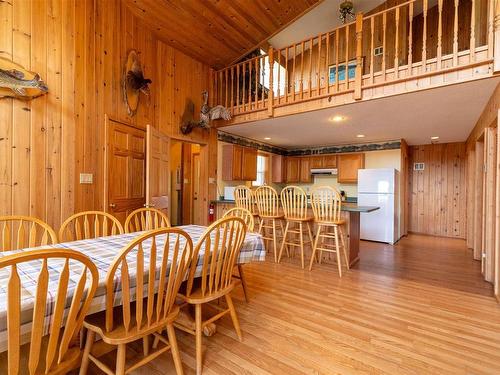 880 Cedar Point Road, Waldof, ON 