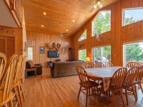 880 Cedar Point Road, Waldof, ON 