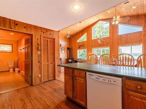 880 Cedar Point Road, Waldof, ON 