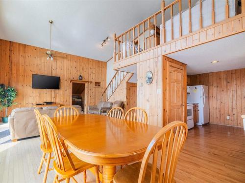 880 Cedar Point Road, Waldof, ON 