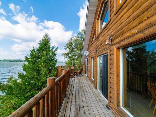 880 Cedar Point Road, Waldof, ON 