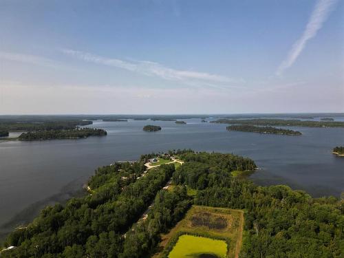 880 Cedar Point Road, Waldof, ON 