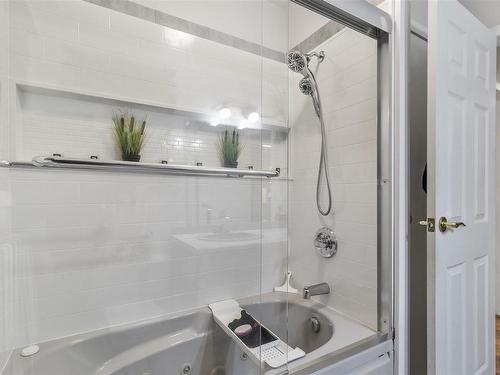 181 Gould Road, Kenora, ON - Indoor Photo Showing Bathroom