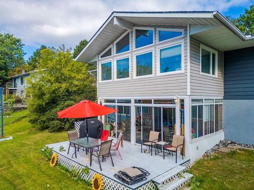 181 Gould Road, Kenora, ON - Outdoor With Deck Patio Veranda