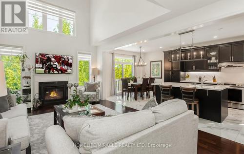 28 Ezra Crescent, Brampton (Northwest Brampton), ON - Indoor Photo Showing Living Room With Fireplace