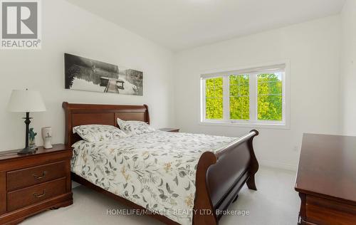 28 Ezra Crescent, Brampton (Northwest Brampton), ON - Indoor Photo Showing Bedroom