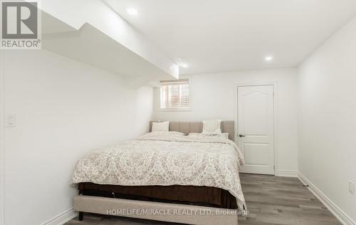 28 Ezra Crescent, Brampton (Northwest Brampton), ON - Indoor Photo Showing Bedroom