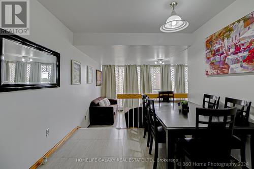 608 - 31 Four Winds Drive, Toronto (York University Heights), ON - Indoor Photo Showing Dining Room