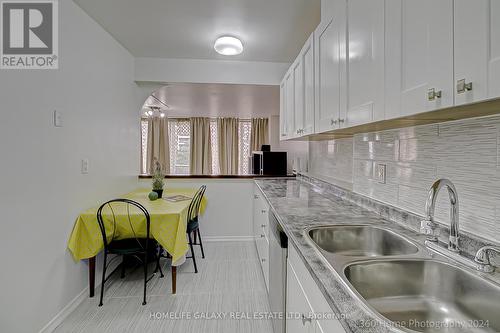 608 - 31 Four Winds Drive, Toronto (York University Heights), ON - Indoor Photo Showing Kitchen With Double Sink