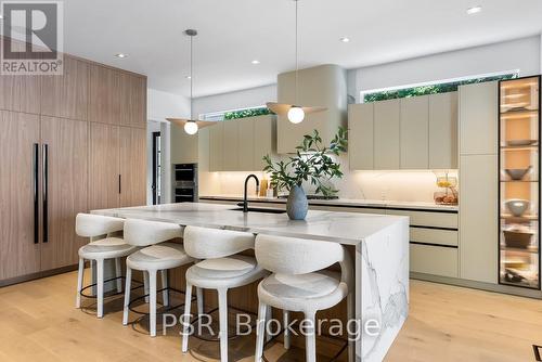 39 Inglewood Drive, Mississauga (Mineola), ON - Indoor Photo Showing Dining Room