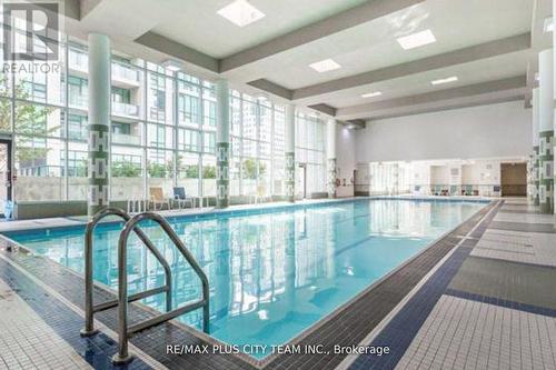 201 - 12 Yonge Street, Toronto (Waterfront Communities), ON - Indoor Photo Showing Other Room With In Ground Pool