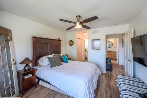 101-416 Heales Avenue, Penticton, BC - Indoor Photo Showing Bedroom