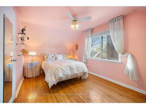 76 Ellington Dr, Toronto, ON - Indoor Photo Showing Bedroom