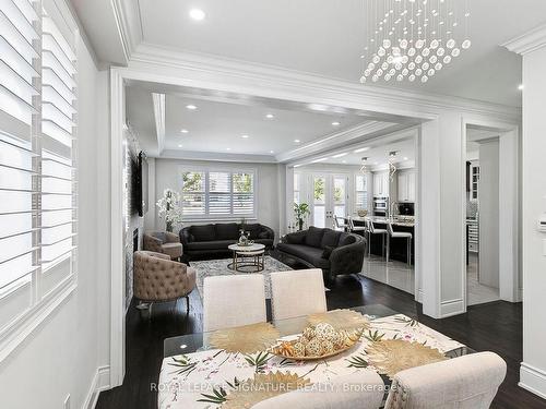 506 Clifford Perry Pl, Newmarket, ON - Indoor Photo Showing Dining Room