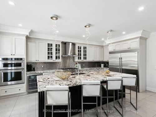 506 Clifford Perry Pl, Newmarket, ON - Indoor Photo Showing Kitchen With Stainless Steel Kitchen With Upgraded Kitchen