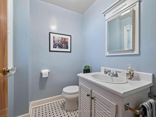 1244 Royal York Rd, Toronto, ON - Indoor Photo Showing Bathroom