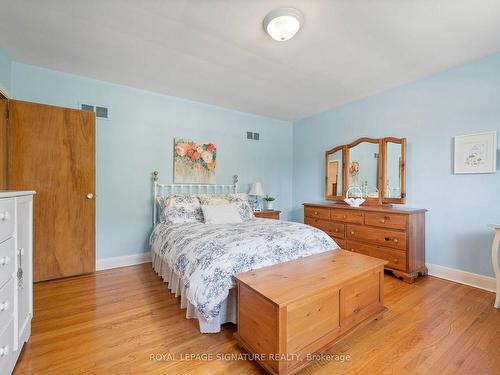 1244 Royal York Rd, Toronto, ON - Indoor Photo Showing Bedroom