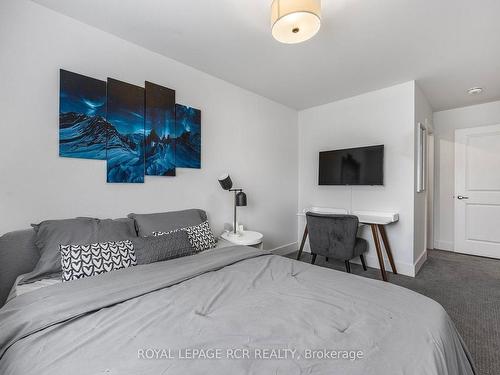 187 Yellow Birch Cres, Blue Mountains, ON - Indoor Photo Showing Bedroom