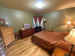 Master bedroom - 