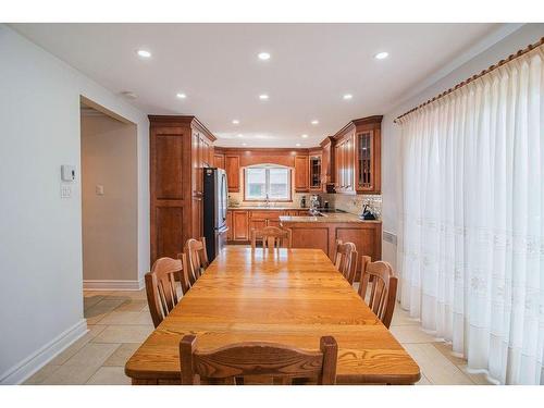 Coin-repas - 3055 Rue St-Victor, Laval (Duvernay), QC - Indoor Photo Showing Dining Room