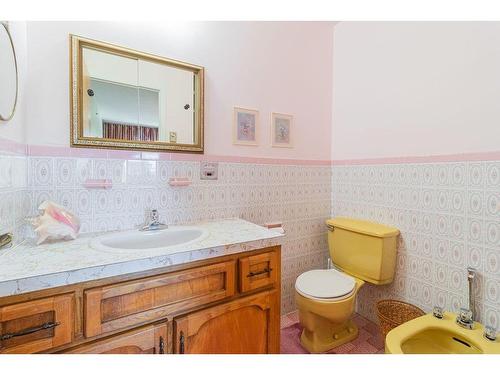 Powder room - 3055 Rue St-Victor, Laval (Duvernay), QC - Indoor Photo Showing Bathroom