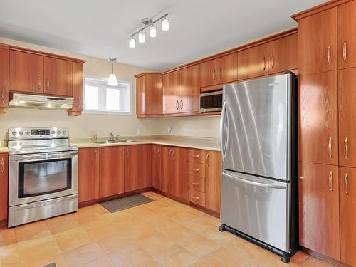 Cuisine - 218A  - 218C Rue Elm, Châteauguay, QC - Indoor Photo Showing Kitchen